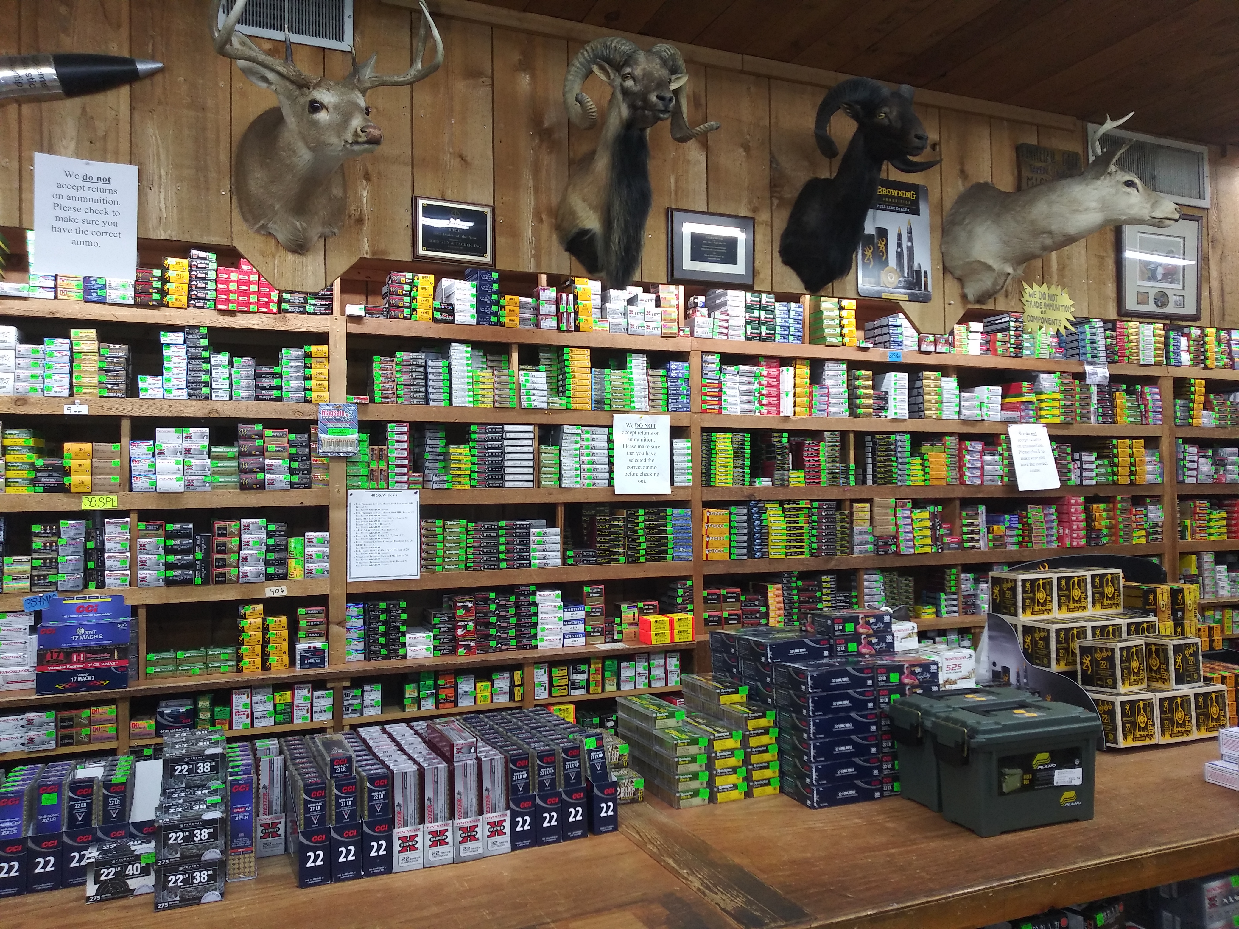 Hunting  Bob's Gun & Tackle Shop